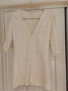 Eyelet Coverup in White/Cream